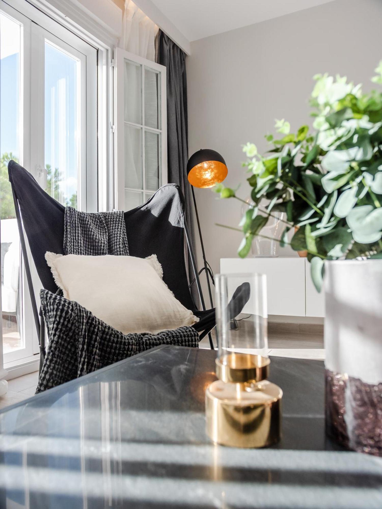 3 Bdrm Stylish W Pool In Puerto Banus Appartement