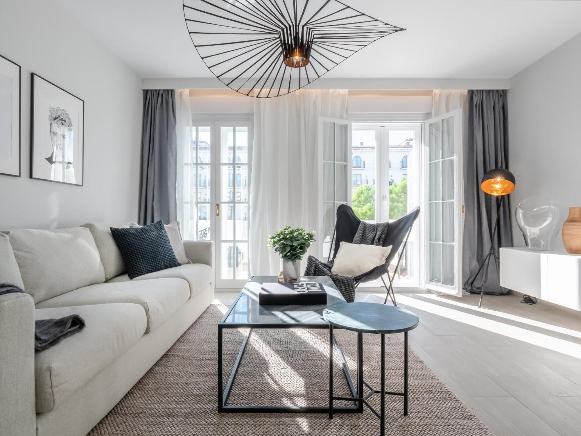 3 Bdrm Stylish W Pool In Puerto Banus Appartement