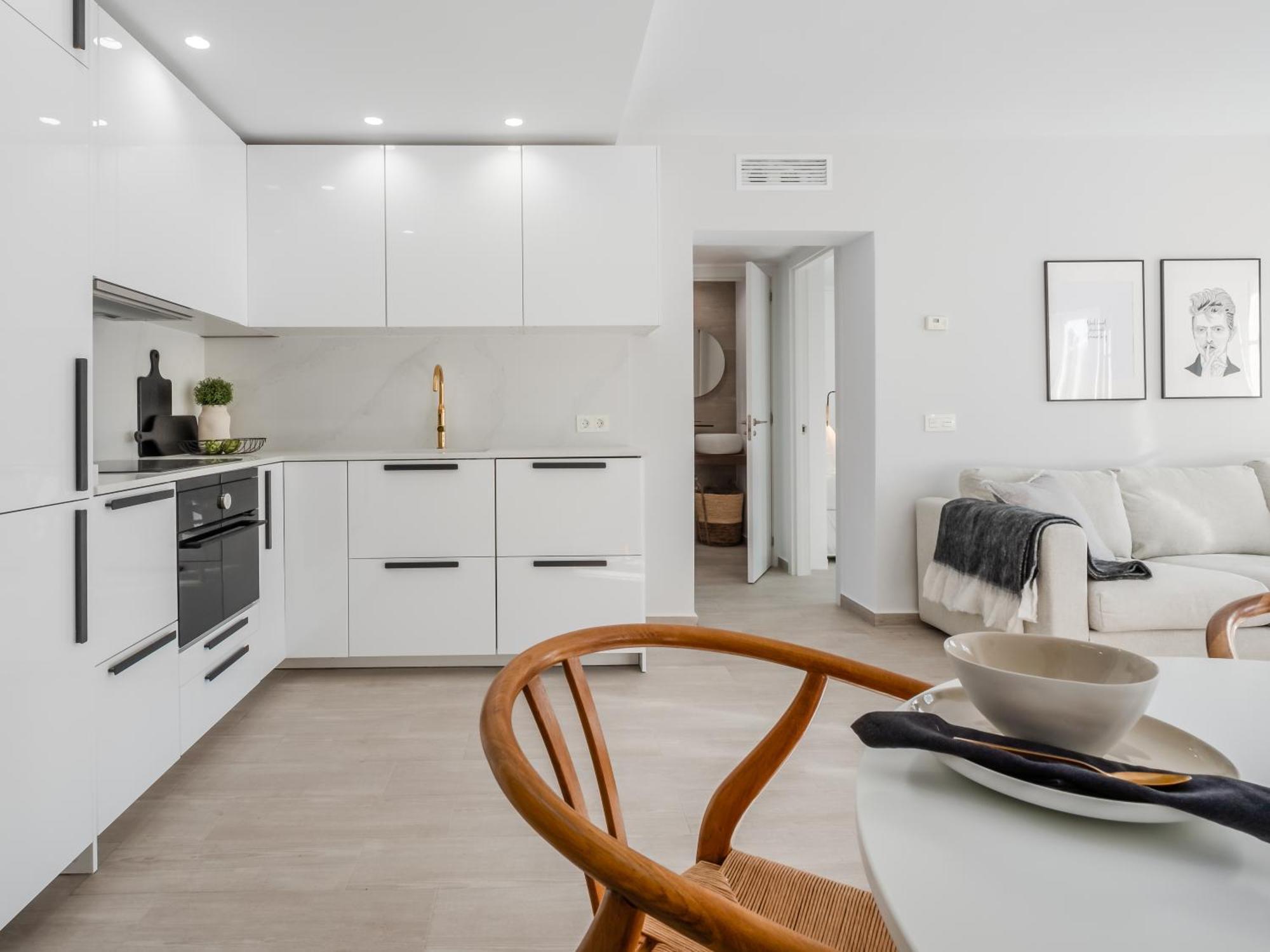 3 Bdrm Stylish W Pool In Puerto Banus Marbella